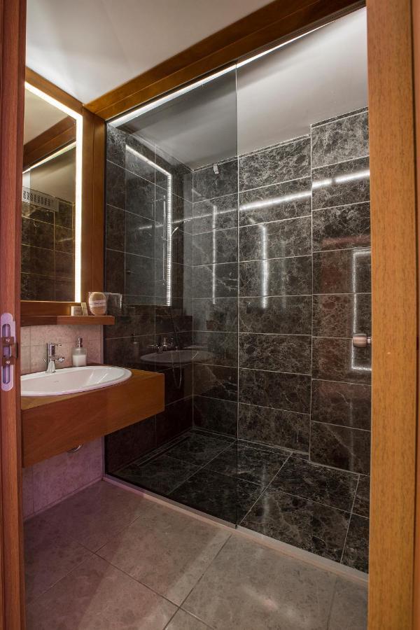 Hotel Lotus Spa&Sport Akyaka Akyaka  Exteriör bild