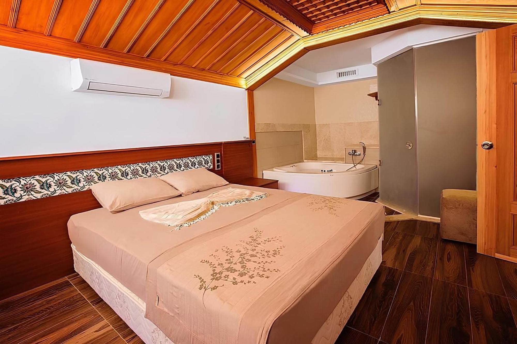Hotel Lotus Spa&Sport Akyaka Akyaka  Exteriör bild